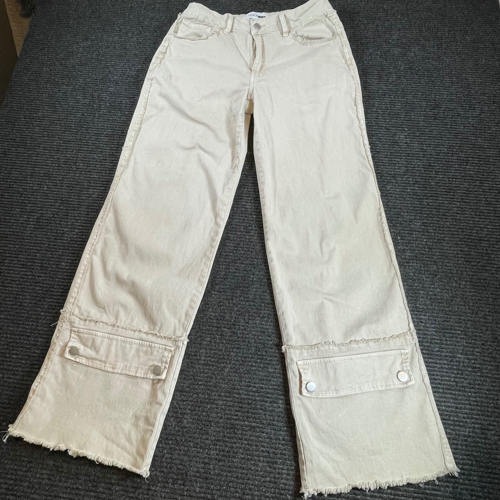 Fashion Nova Beige Wide Leg Cargo Jeans Distressed Raw Hem Tan Pants Womens 30